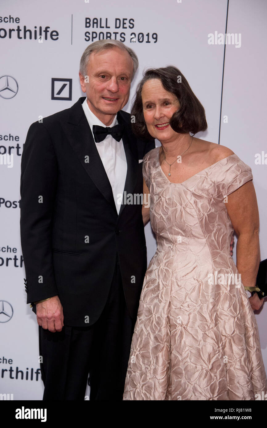 Werner BRANDT, Manager, with wife Heidrun, Red Carpet, Red Carpet Show, Ball of Sports on 02.02.2019 in Wiesbaden | usage worldwide Stock Photo