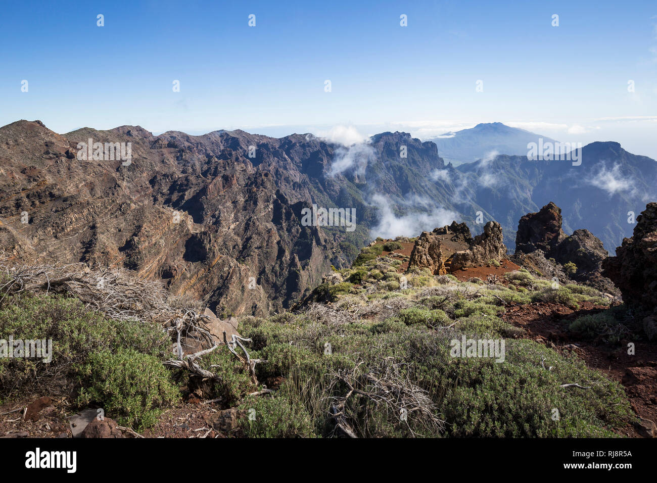 Blick vom Calderarand nach Süden auf die Berge der Caldera de Taburiente und die Cumbre Vieja, Nationalpark, La Palma, Kanarische Inseln, Spanien Stock Photo