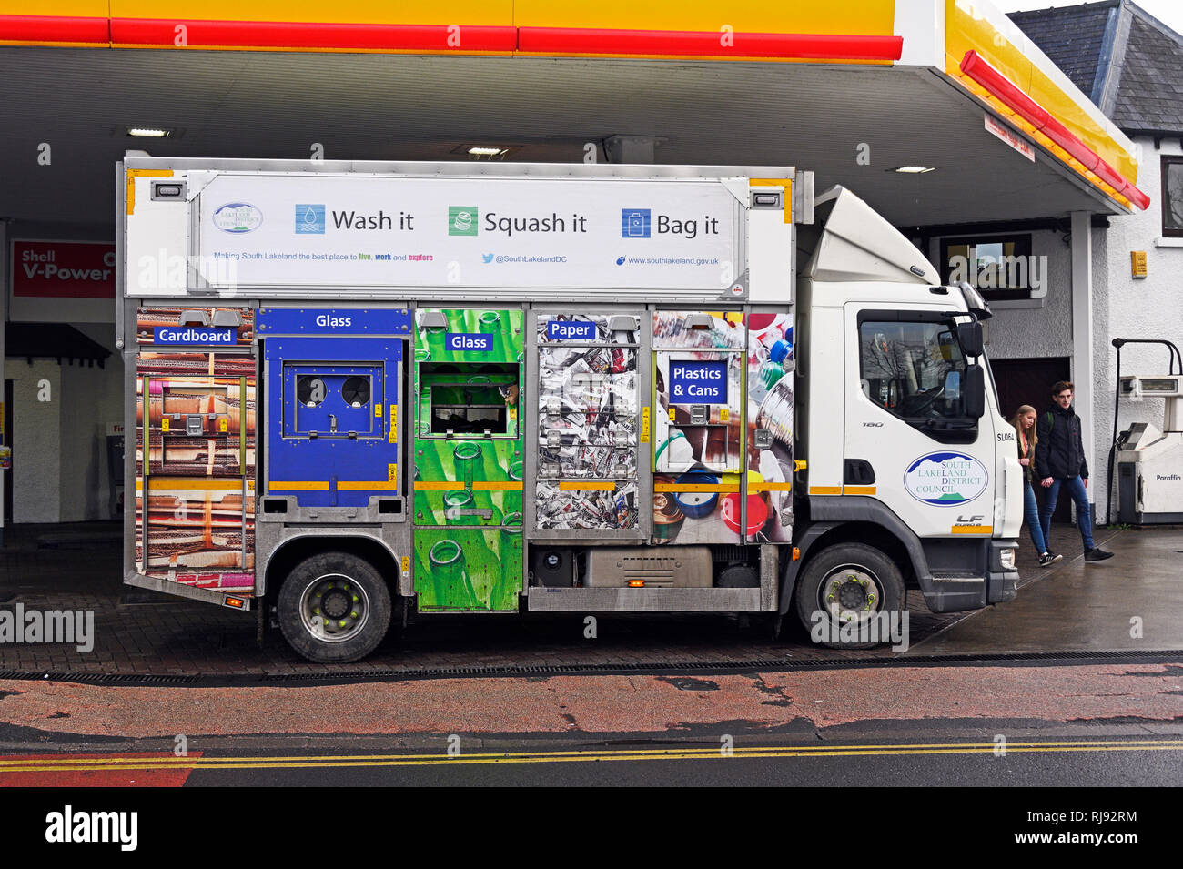 South Lakeland District Council Recycling Vehicle. Aynam Road, Kendal,. Cumbria, England,. United Kingdom, Europe. Stock Photo