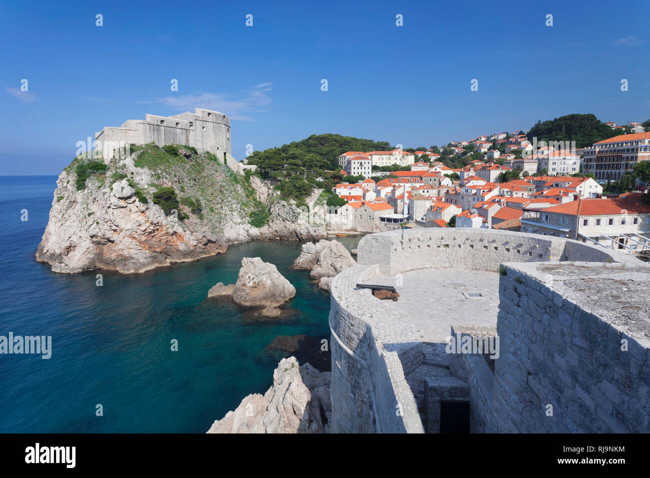 Stadtmauer und Fort Bokar, Dubrovnik, Dalmatien, Kroatien Stock Photo