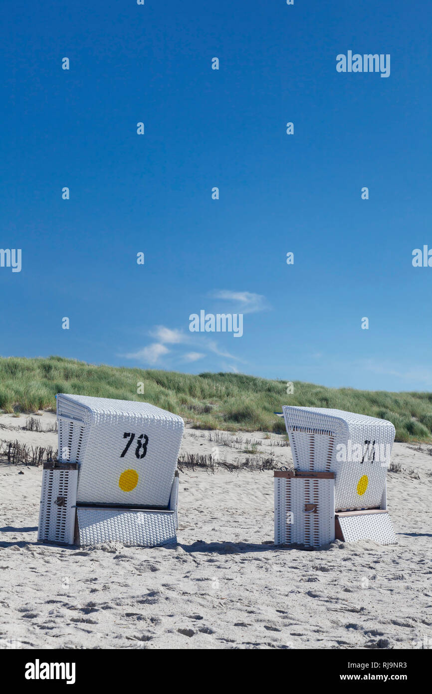 Strandkörbe am Strand von Kampen, Sylt, Nordfriesland, Schleswig
