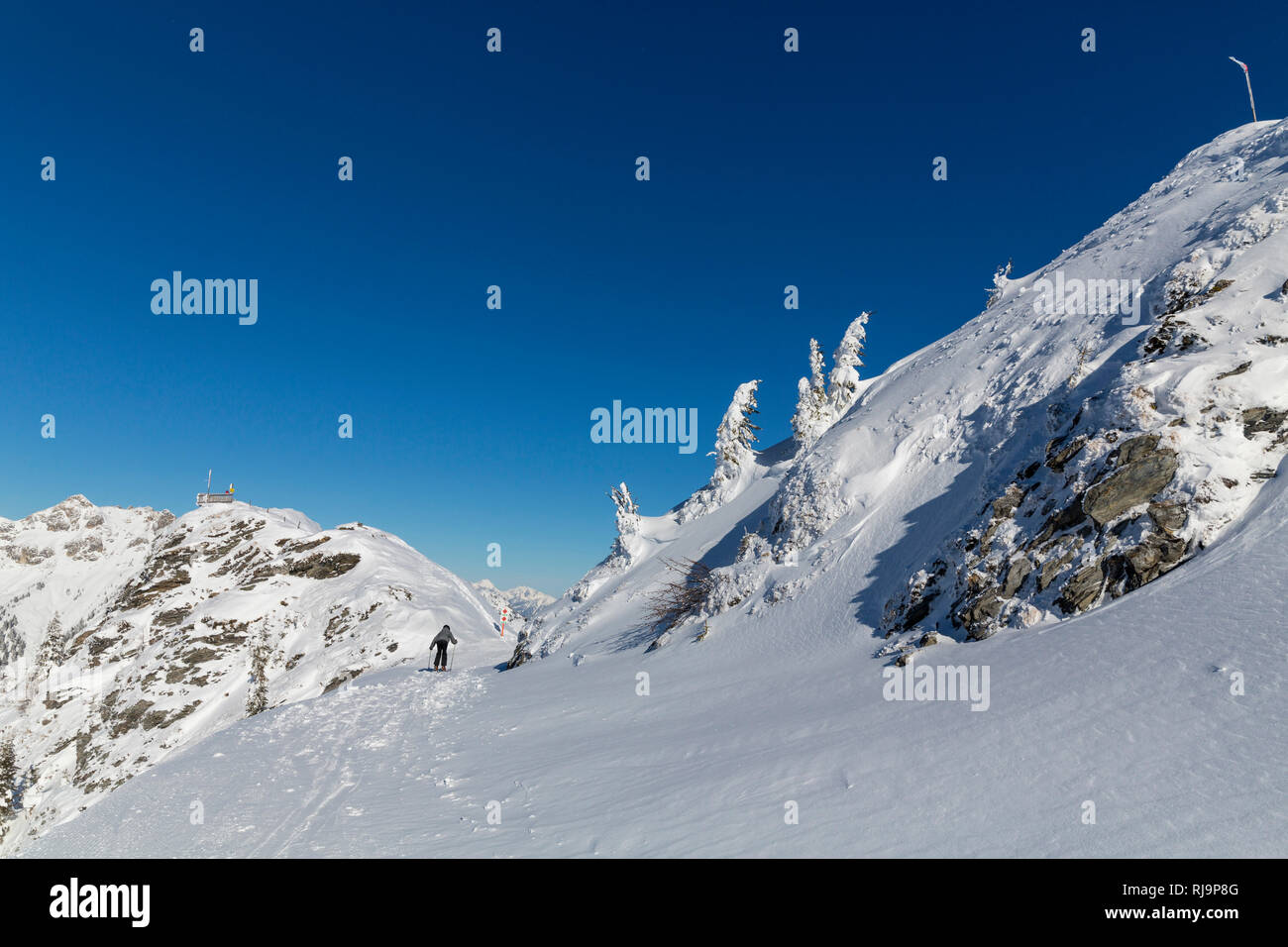 Schneeformationen bei -17 °C, Winterwanderweg, Gipfelstation Fulseck, 2033 m, Dorfgastein, Gasteinertal, Bezirk St. Johann im Pongau, Salzburger Land, Stock Photo