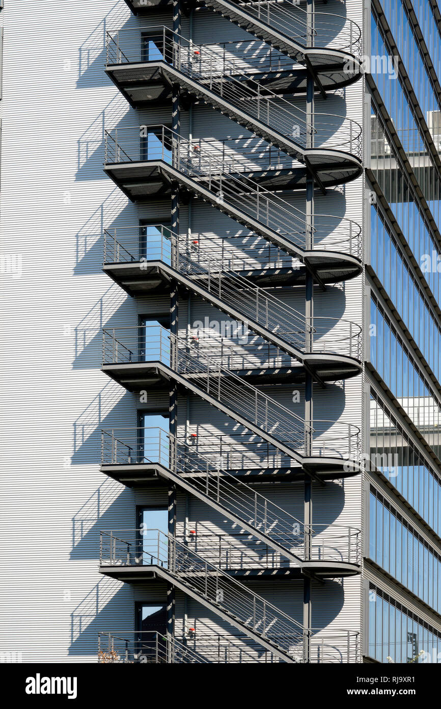 Stahltreppe Detail - minimalistisches Interieur