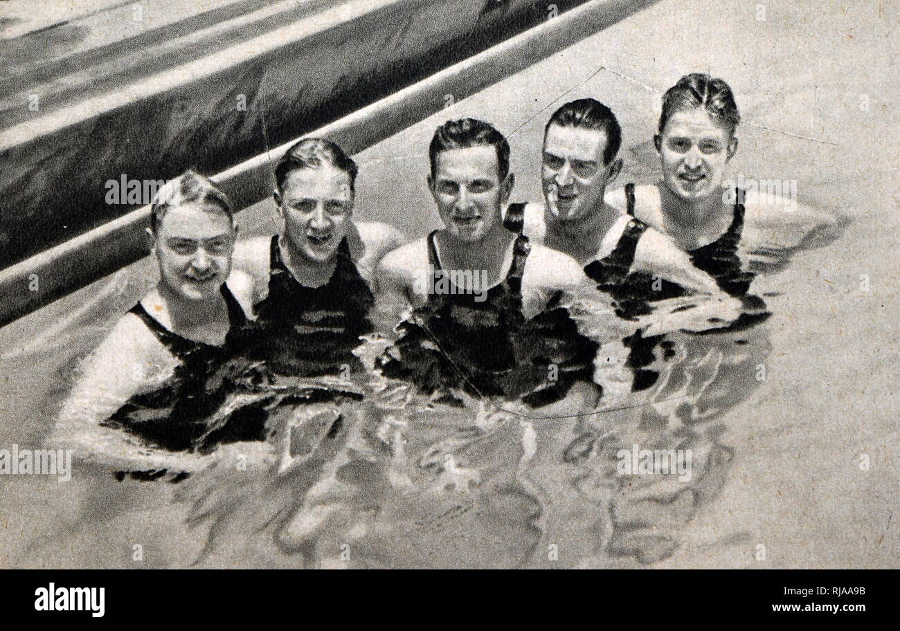 Photograph of the Swedish swimming Olympic team at the 1932 Olympic summer games. From left to right, Eskil Johannes Lundahl (1905 - 1992), Haynar, Lindstorm, Oxenstierna, Thofeldt. Stock Photo