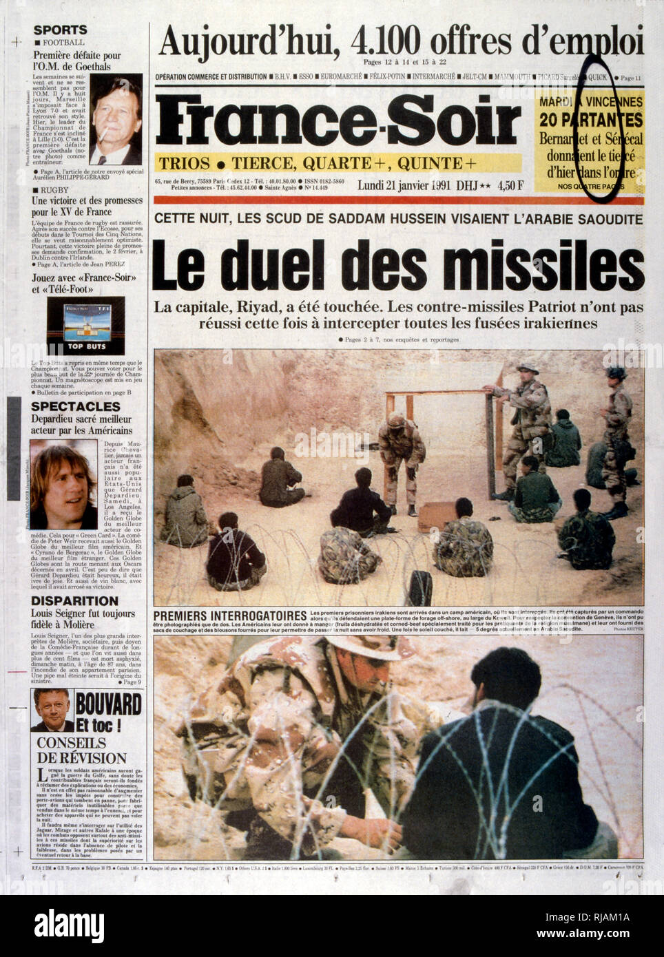 Headline in 'France-Soir' a French newspaper, 21st January 1991, concerning escalating action in the Gulf War (2 August 1990 - 28 February 1991). codenamed Operation Desert Shield and Operation Desert Storm, the war waged by coalition forces from 35 nations led by the United States against Iraq in response to Iraq's invasion and annexation of Kuwait. Stock Photo