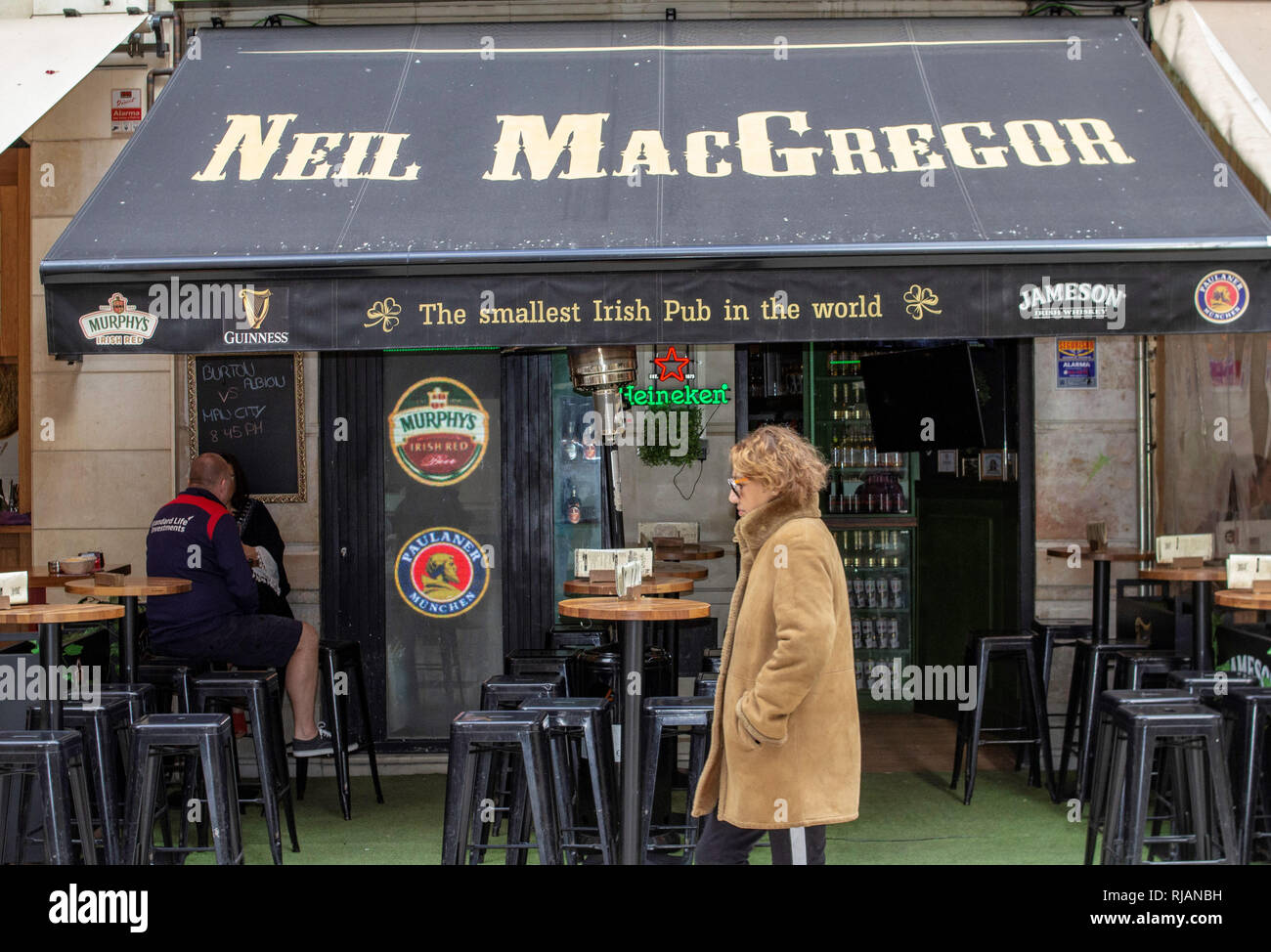 Malaga Spain The Smallest Irish Pub In The World Or So The Owner malaga-spain-the-smallest-irish-pub-in-the-world-or-so-the-owner