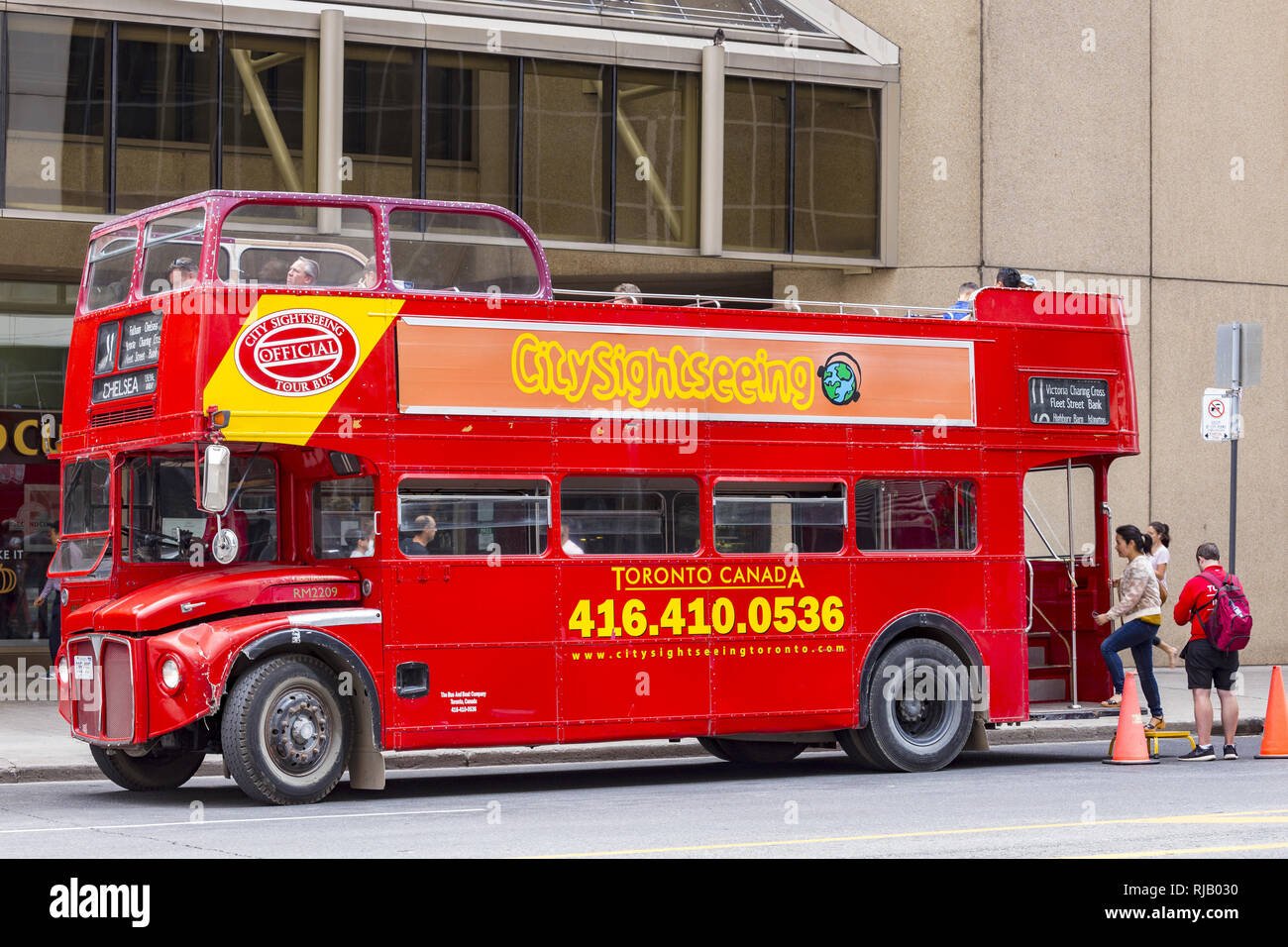 Bus für Stadtrundfahrt, Toronto, Großstadt im Süden von Kanada, Nordamerika Stock Photo