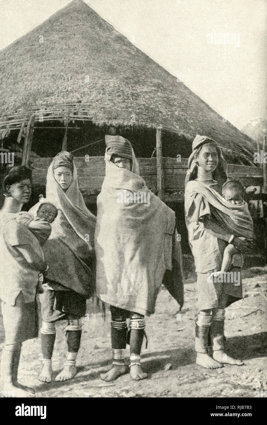 Women of the Padaung tribe, Burma, South East Asia Stock Photo