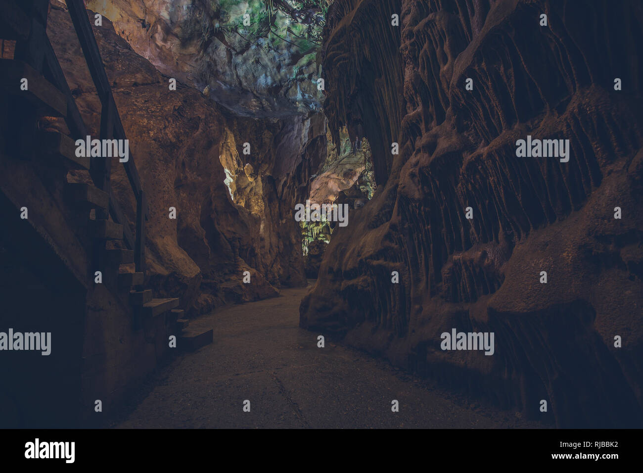 Mineral formation cave hi-res stock photography and images - Alamy