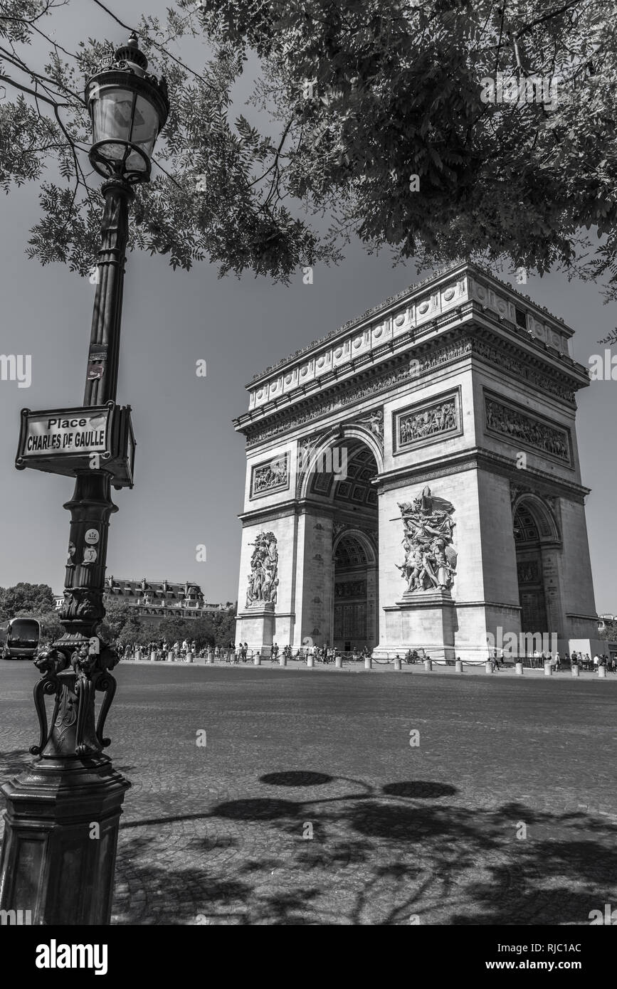 Paris France June 30 2018 Arc de Triomphe at Place Charles de Gaulle ...