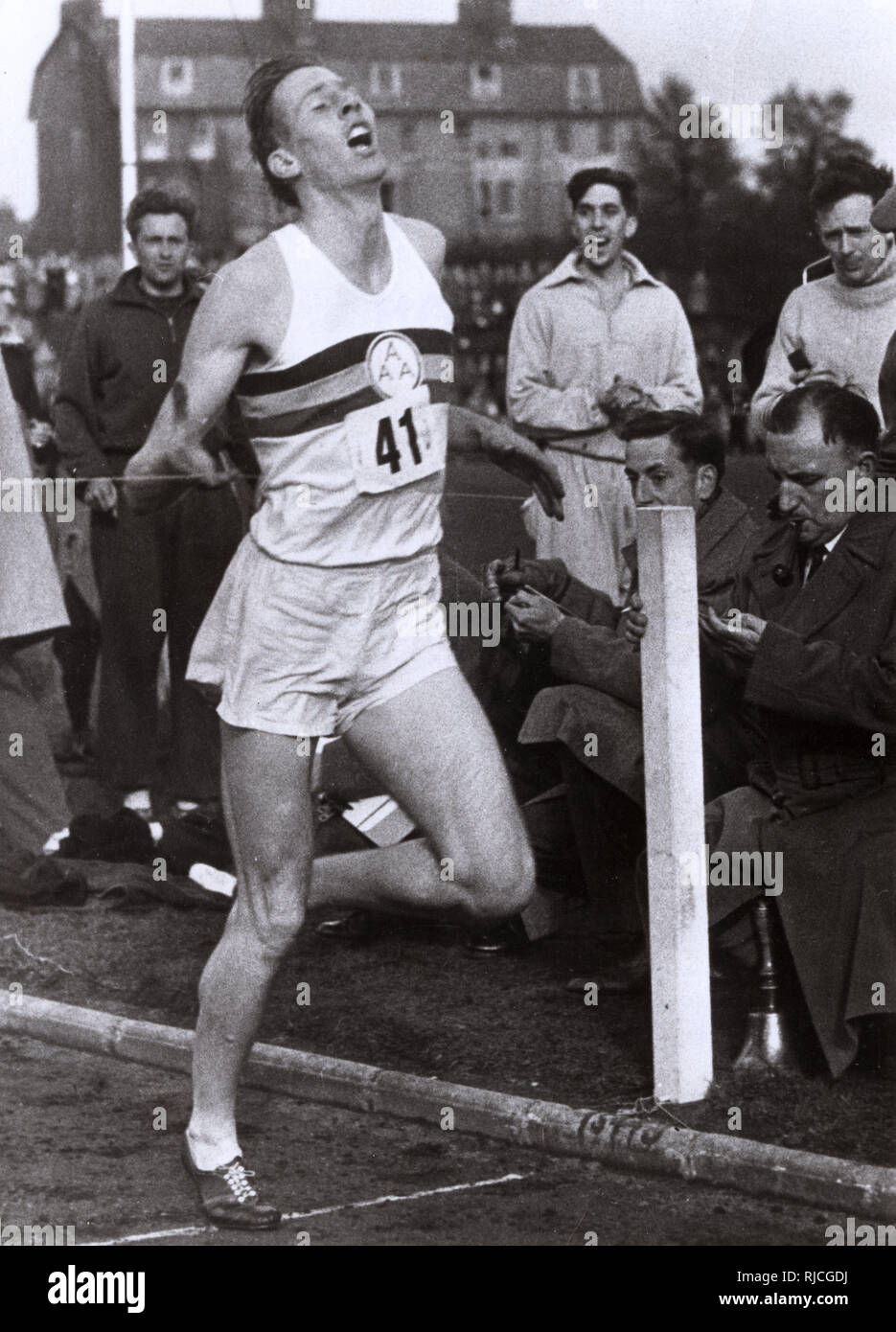 roger bannister first 4 minute mile roger bannister first 4 minute mile
