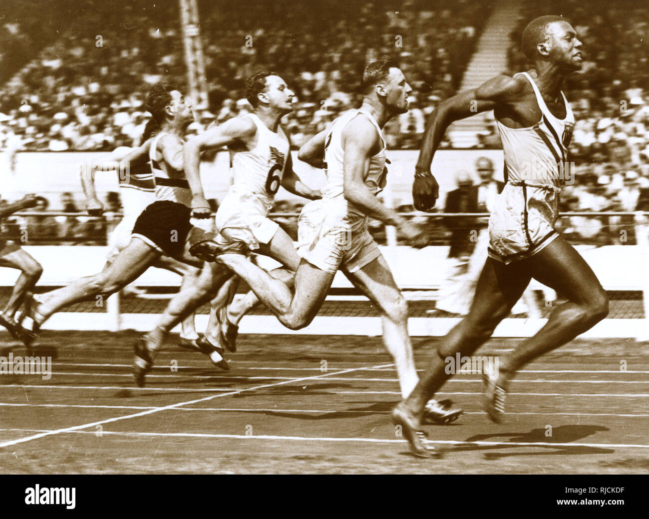 Athletics 1930s history historical hires stock photography and images