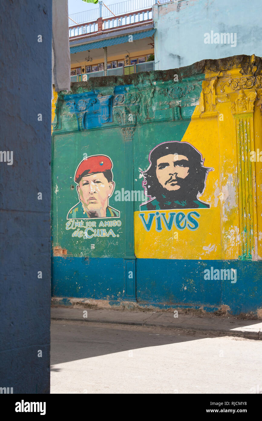 Cuban wall art and graffiti n Havana of Che and Castrocuban art Stock Photo