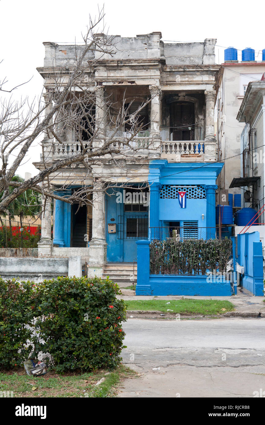 Cuban style houses hires stock photography and images Alamy