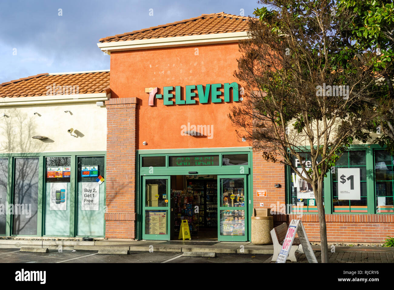 February 3, 2019 Sunnyvale / CA / USA - 7 Eleven store at a gas station in south San Francisco bay area Stock Photo