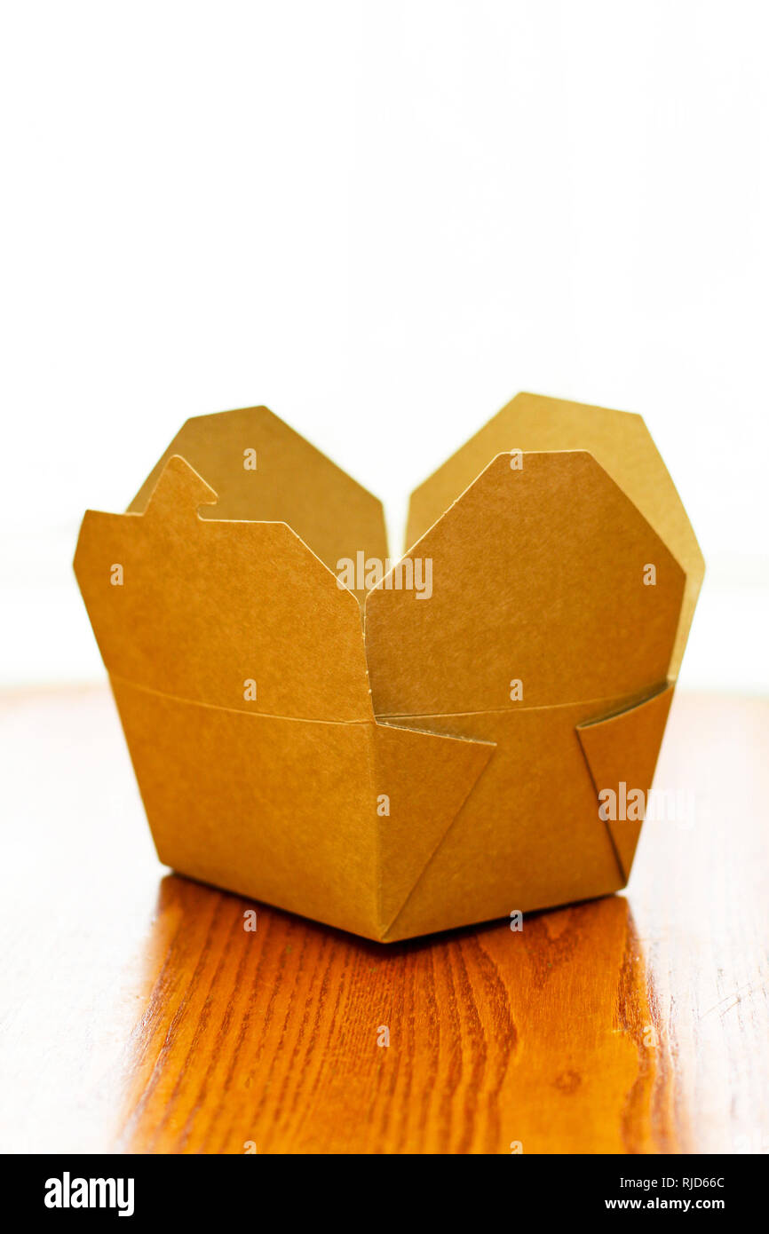 Open box made from corrugated fibre board Stock Photo Alamy