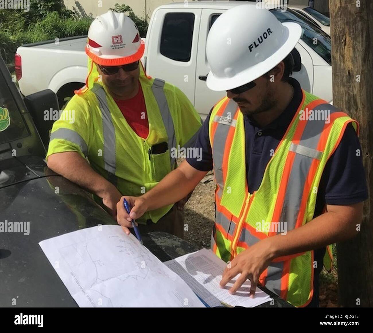 Powersecure hires stock photography and images Alamy