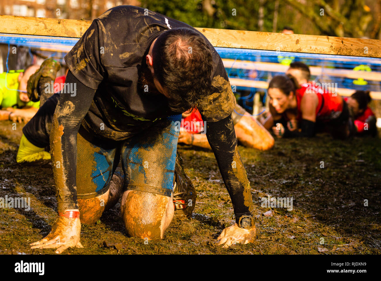 Marathon Runner Exhausted Stock Photos & Marathon Runner Exhausted Stock Images Alamy