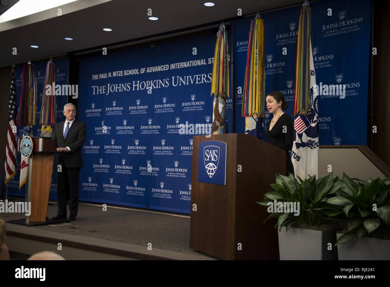 John hopkins university hi-res stock photography and images - Page 3 - Alamy