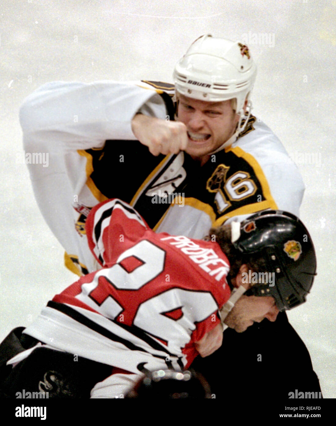 Adam oates bruins hi-res stock photography and images - Alamy