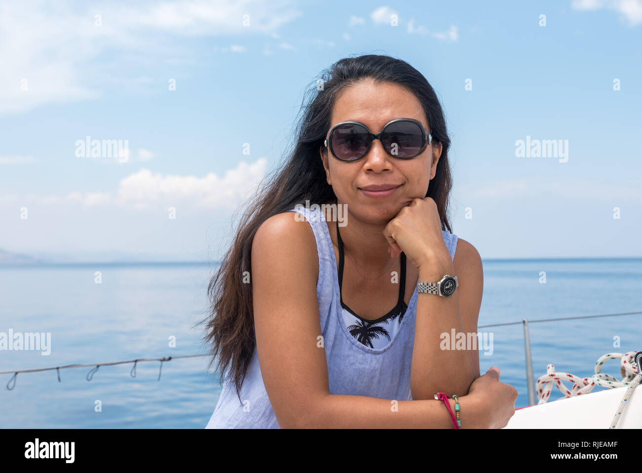 Smiling Cruise Ship Photographer High Resolution Stock Photography And Images Alamy