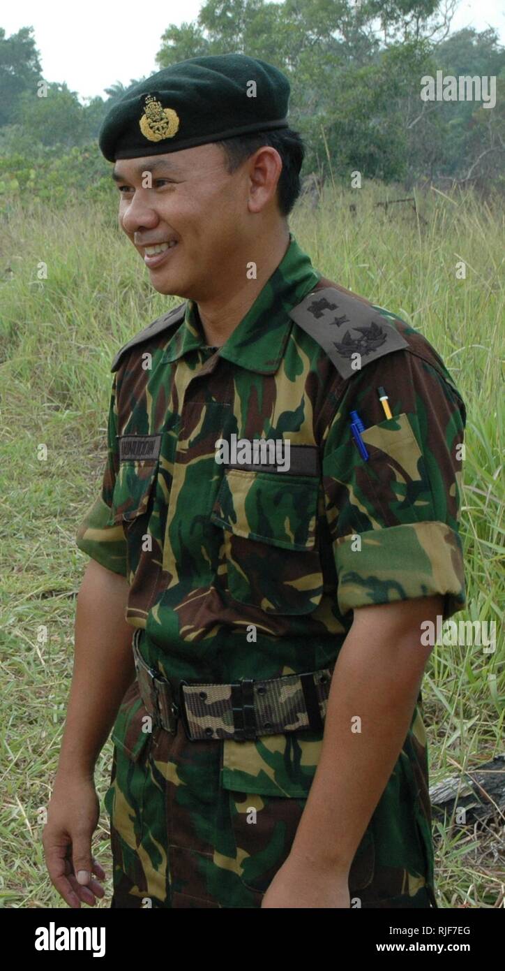 Brunei navy hires stock photography and images Alamy