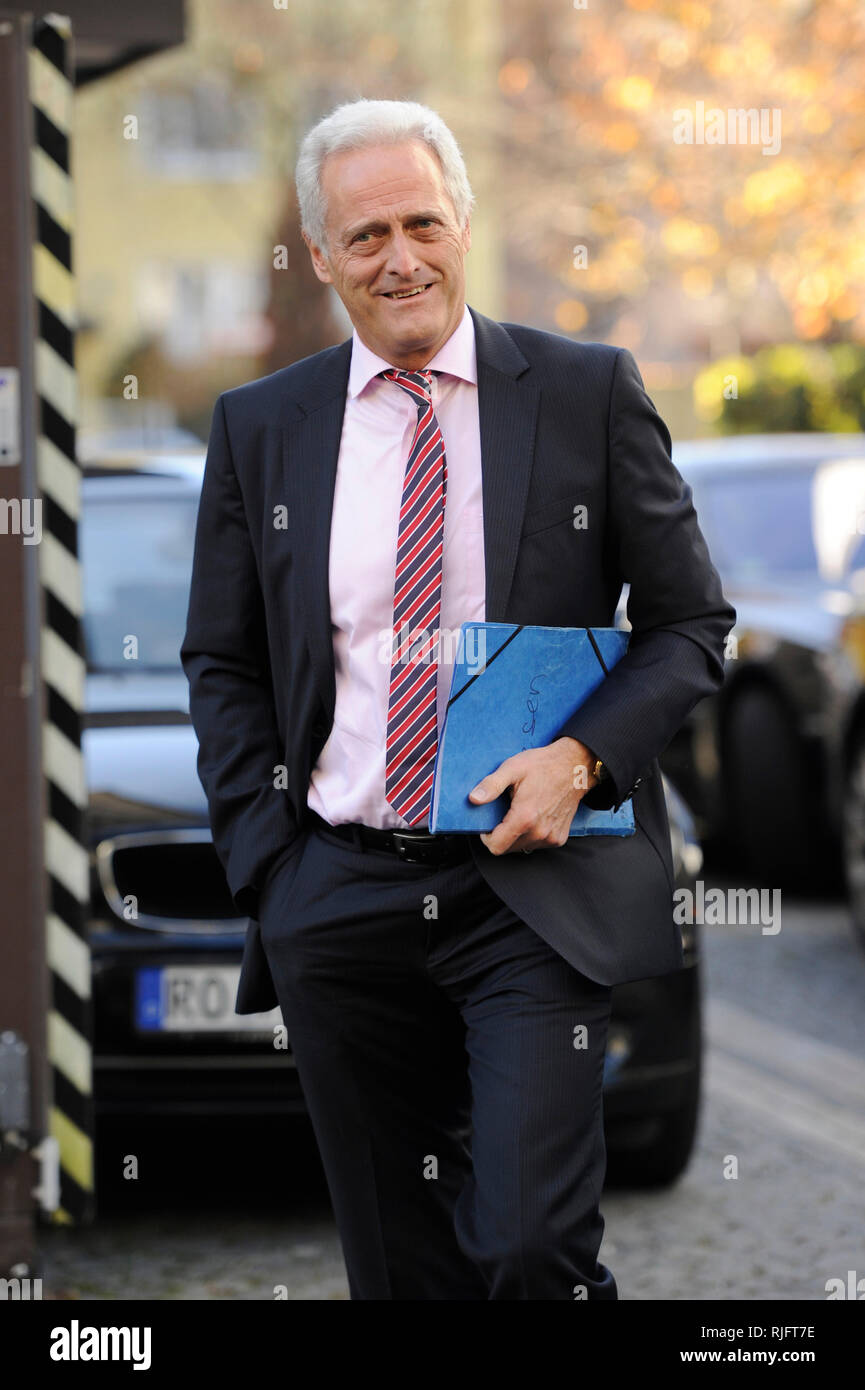 Dr peter ramsauer hi-res stock photography and images - Alamy