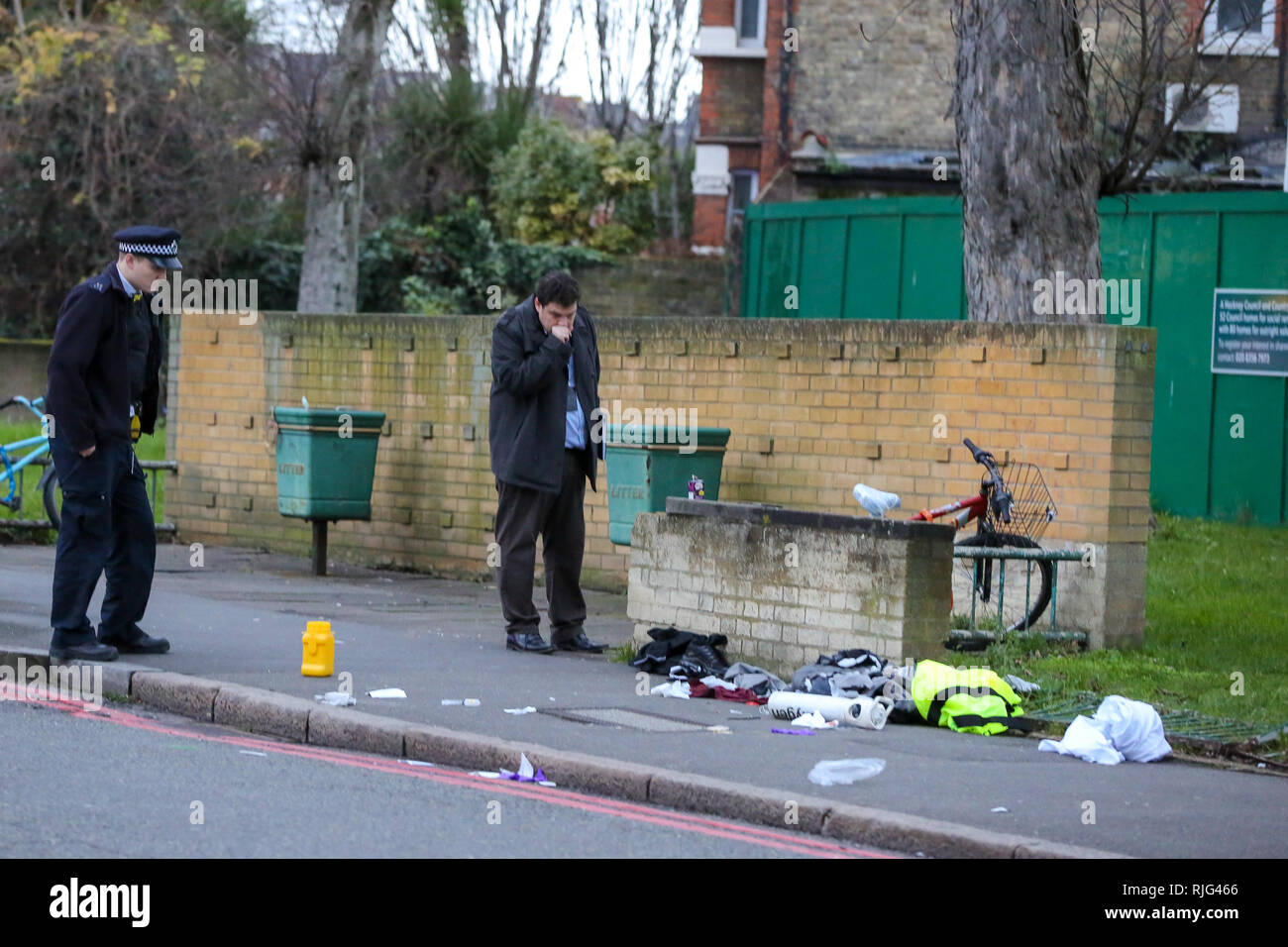 Castlewood Road Hackney East London Uk 6 Feb 19 A Crime Scene At Castlewood Road In Hackney After A Teenager Was Stabbed On A Bus And Airlifted To Hospital The Met