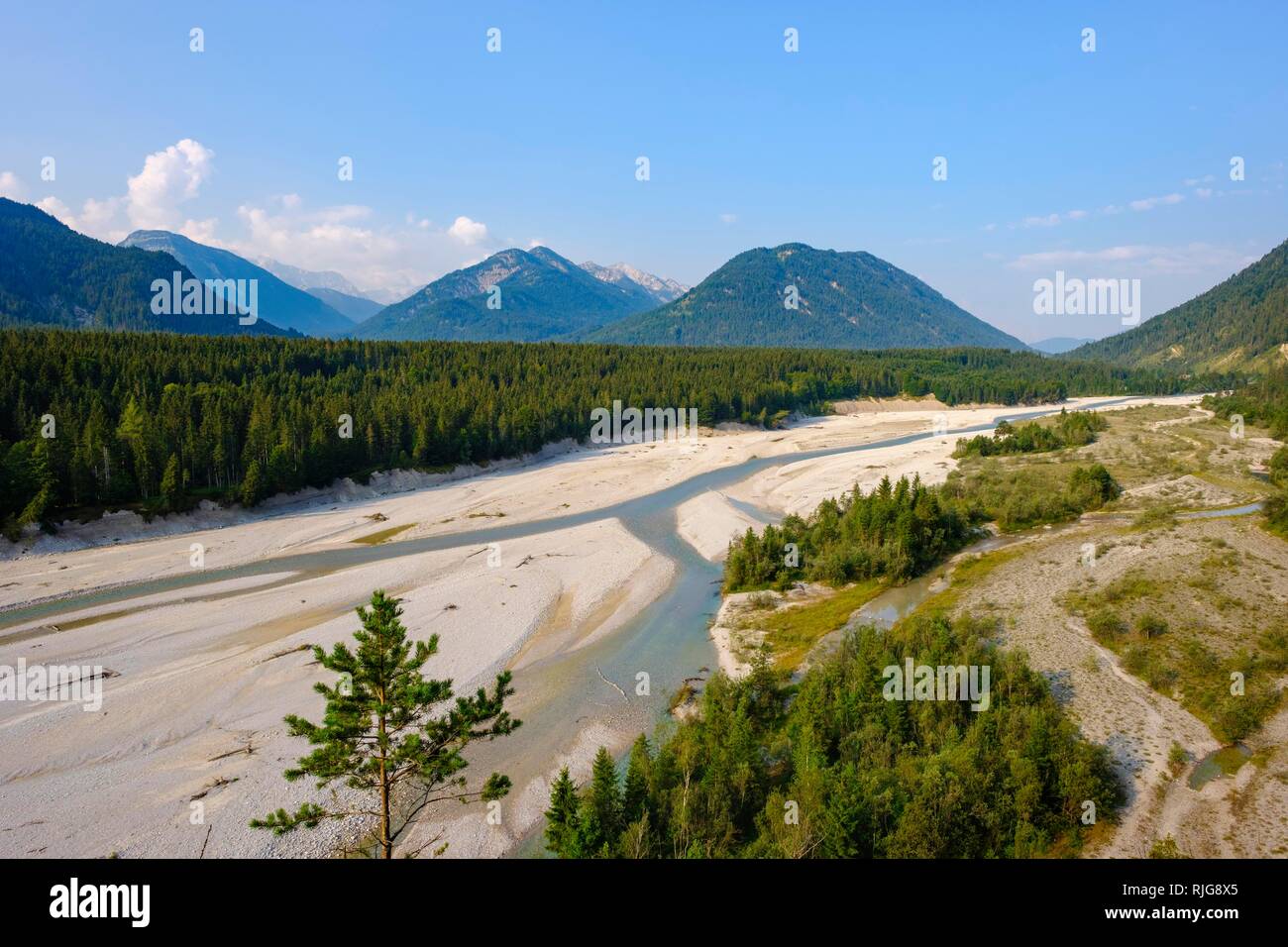 Riverbed of the Isar, wild river near Vorderriß, near Lenggries, Isarwinkel, Upper Bavaria, Bavaria, Germany Stock Photo