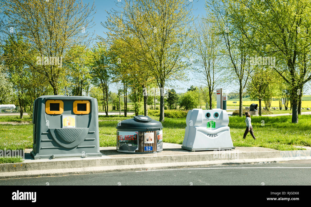 Recycling Bins France High Resolution Stock Photography and Images Alamy