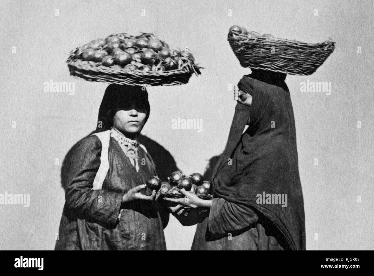 africa, egypt, cairo, sellers of oranges, 1878 Stock Photo