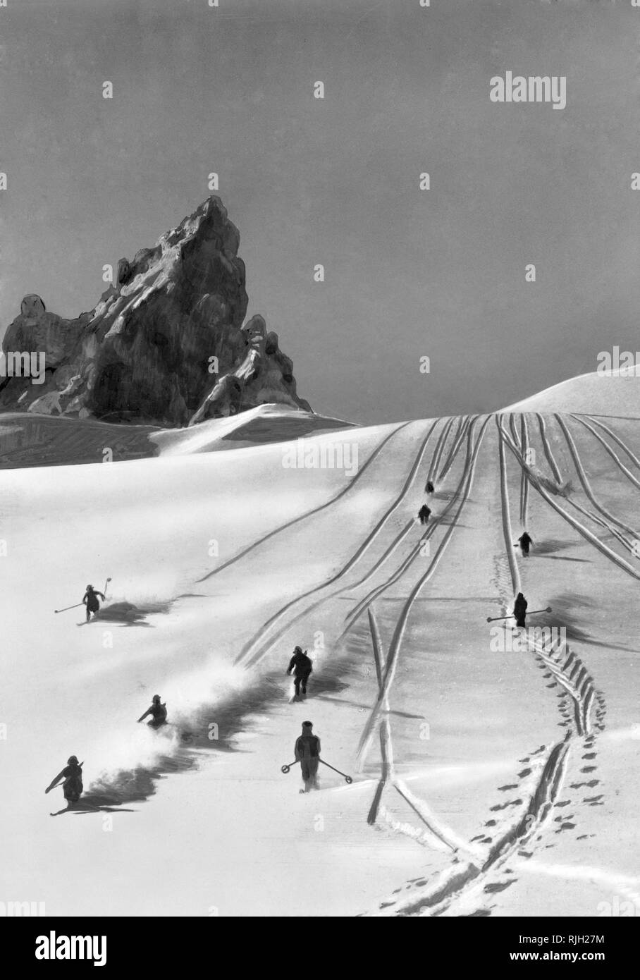 Ski tracks black white hi-res stock photography and images - Alamy