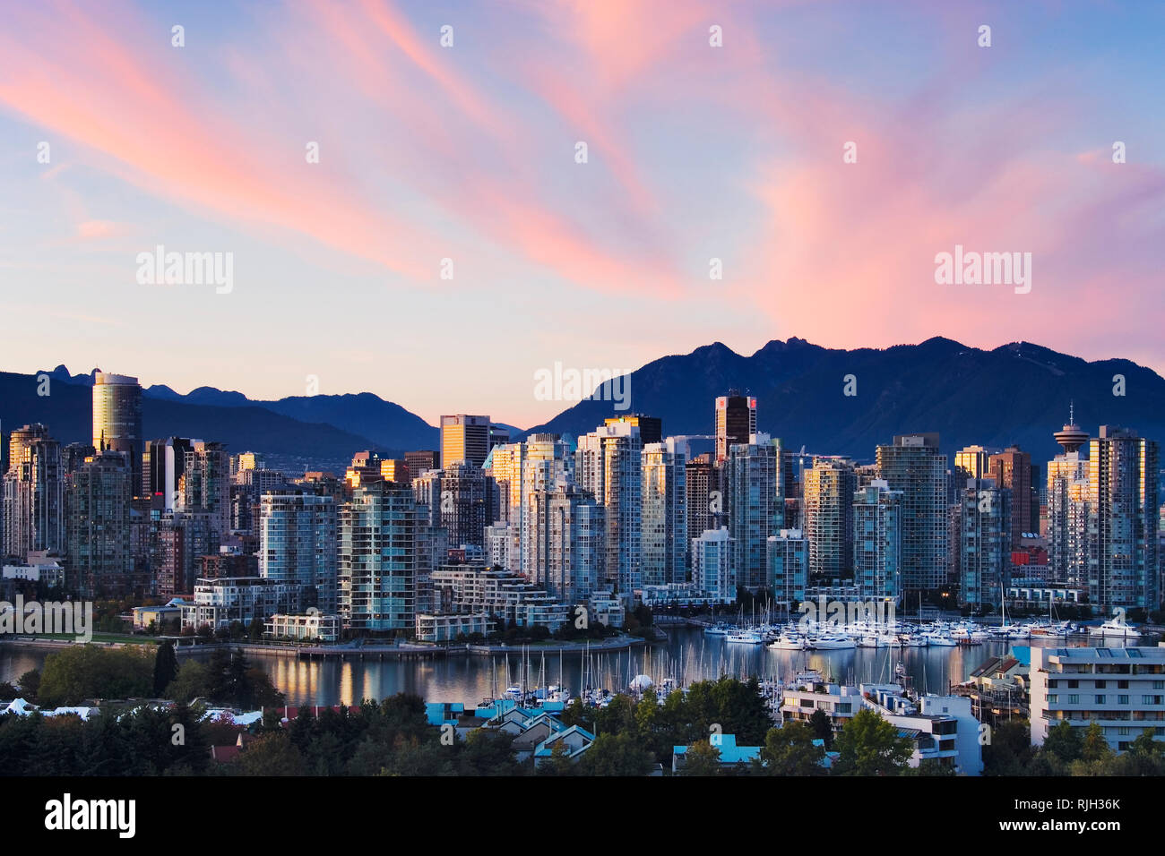Downtown Vancouver Skyline at Dusk Stock Photo - Alamy