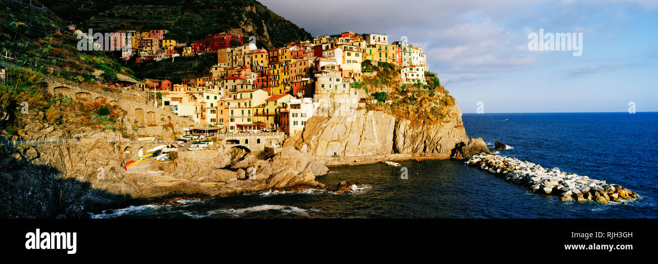 Cinque Terra Town Of Manarola Stock Photo Alamy alamy