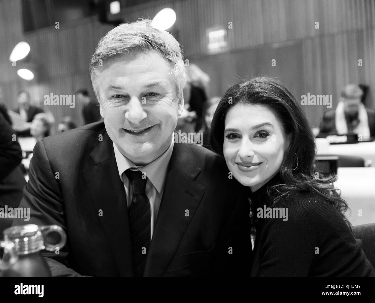 Hilaria baldwin and alec Black and White Stock Photos & Images - Alamy