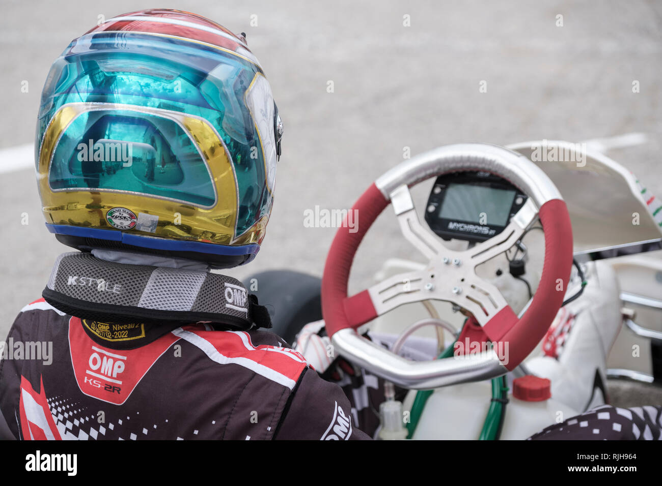 Waiting racing driver hi-res stock photography and images - Alamy