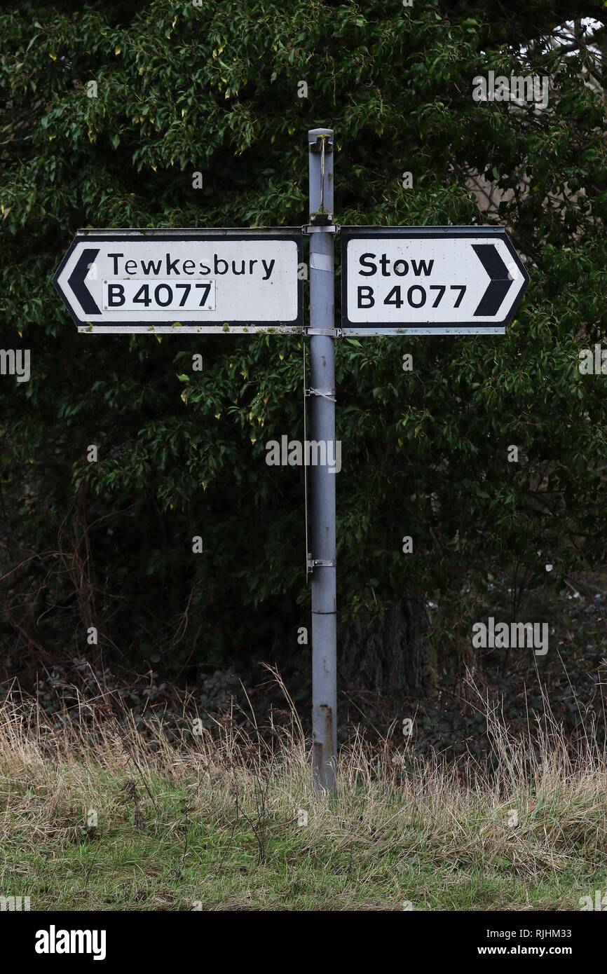 The B4077 at Little Washborne, area of fatal collision at 10.30pm on Friday 26th of January 2018 - 27.1.18  Picture by Antony Thompson - Thousand Word Stock Photo