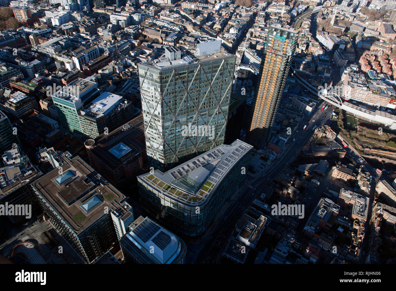 Aerial photograph city of london hi-res stock photography and images ...