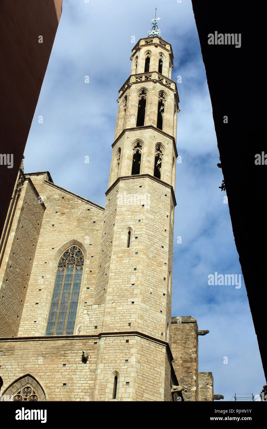 Basilica of Santa Maria del Mar, Barcelona, Spain Stock Photo - Alamy