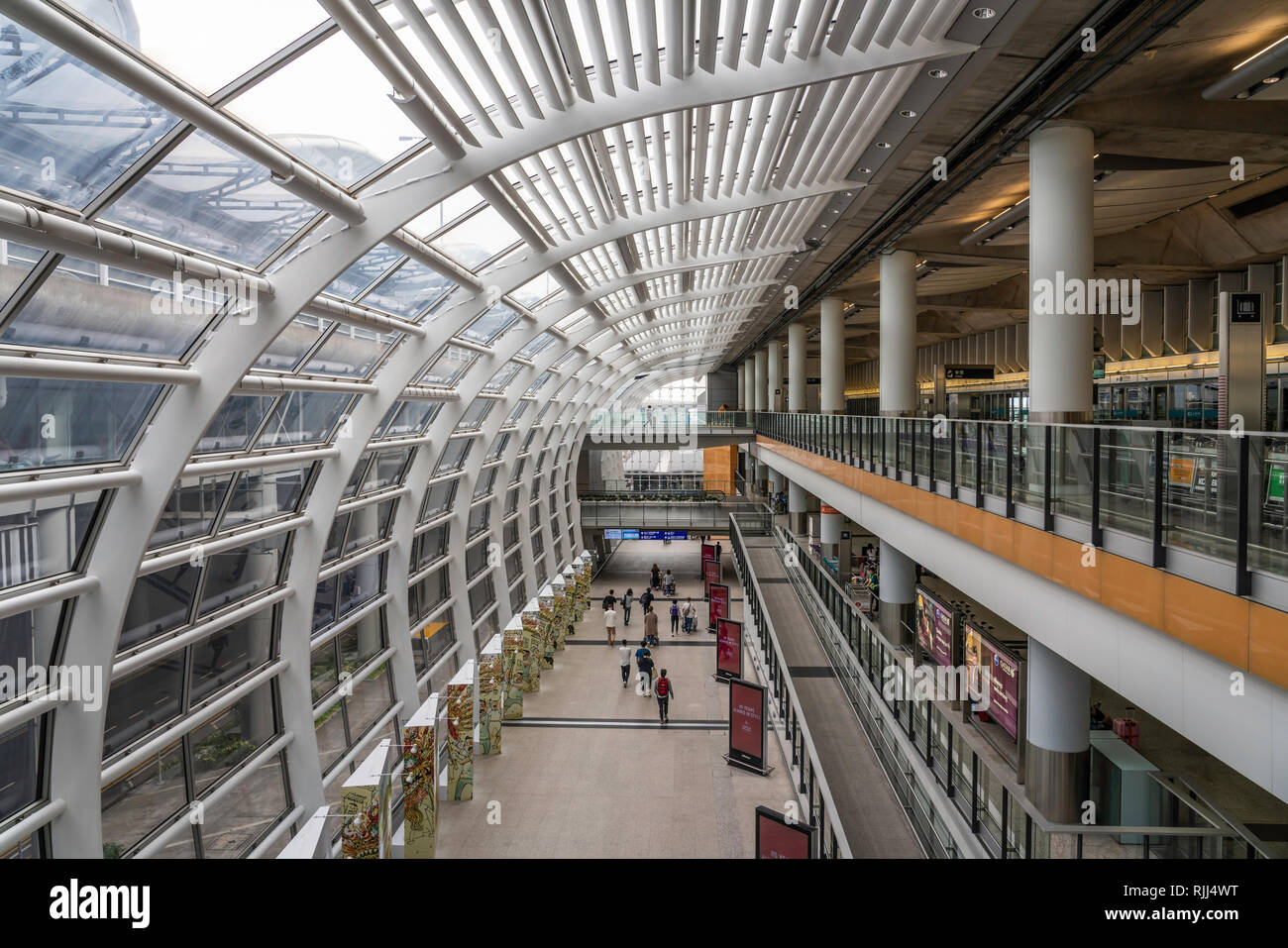 Chek lap kok island hi-res stock photography and images - Alamy