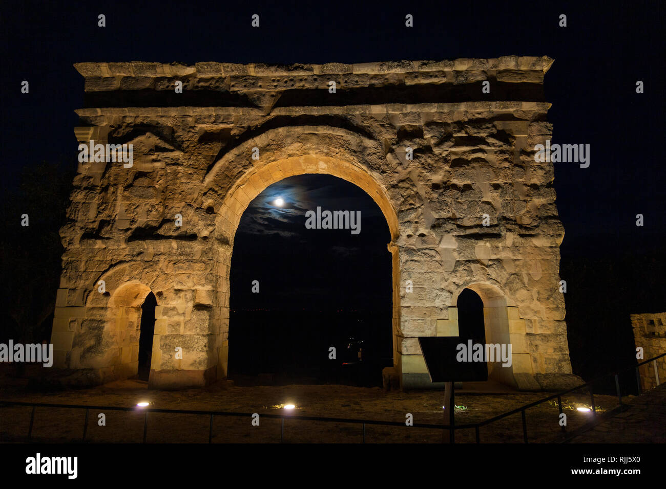Roman triumphal arch of Medinaceli. Soria, Castilla y Leon Stock Photo