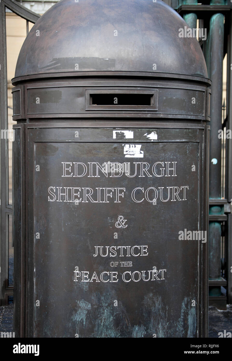 Edinburgh Sheriff Court, Chambers Street, Edinburgh, Scotland, UK Stock