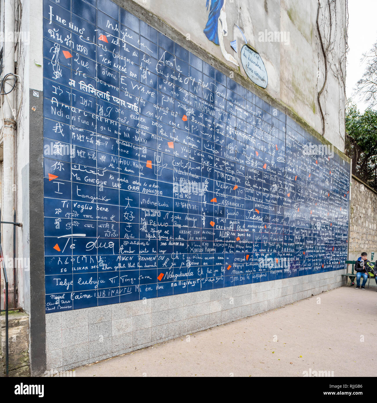 Le mur des je t'aime montmartre hi-res stock photography and images - Alamy