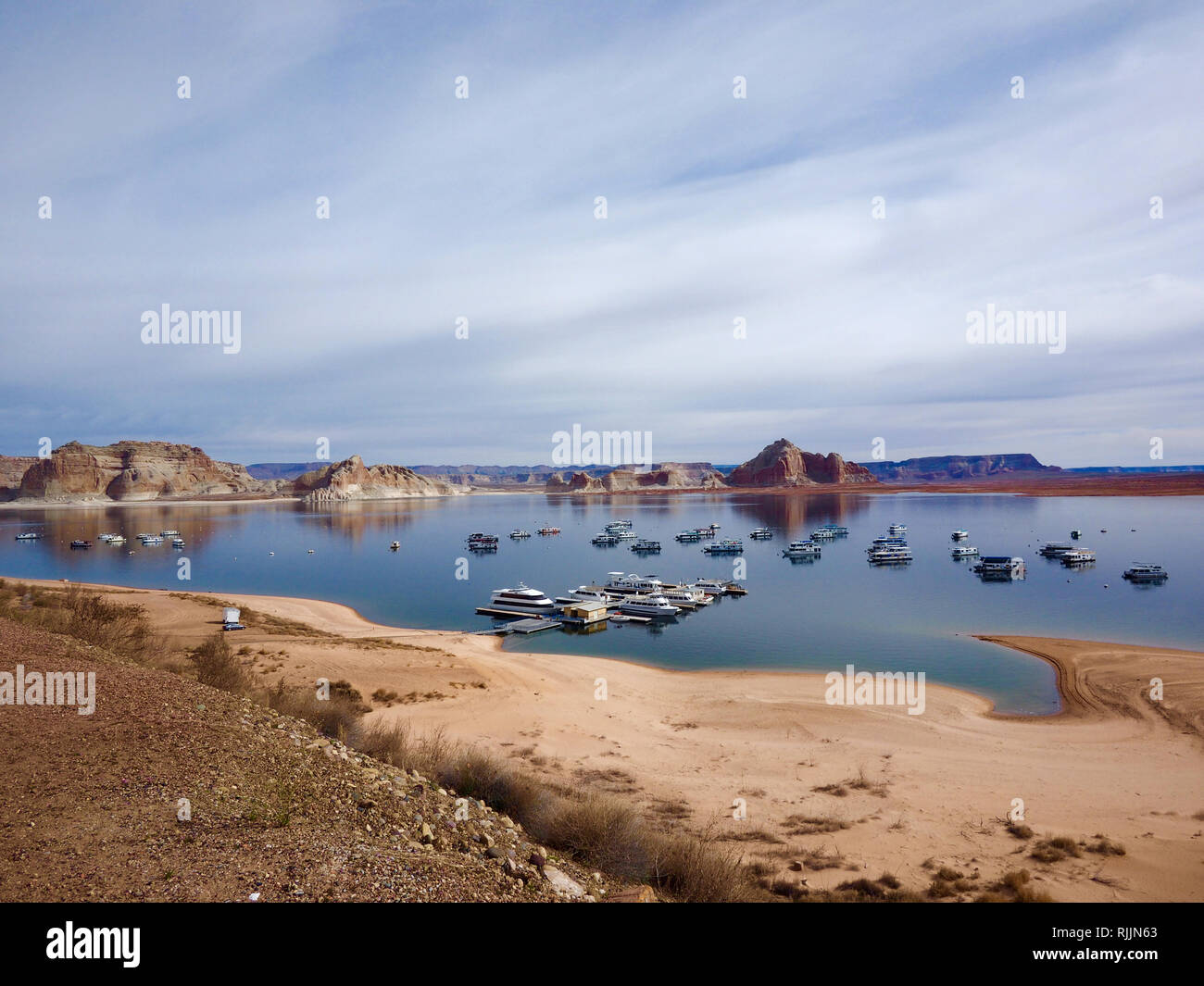 Lake Powell in the morning, Spring 2015 Stock Photo Alamy