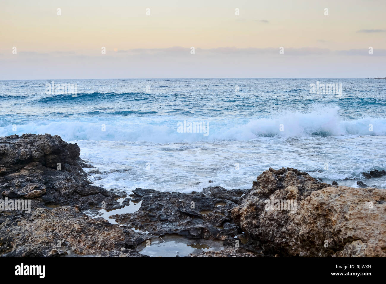 Sea shore during summer sky hi-res stock photography and images - Alamy