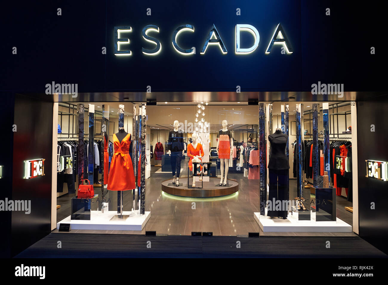 Escada shop hi-res stock photography and images - Alamy