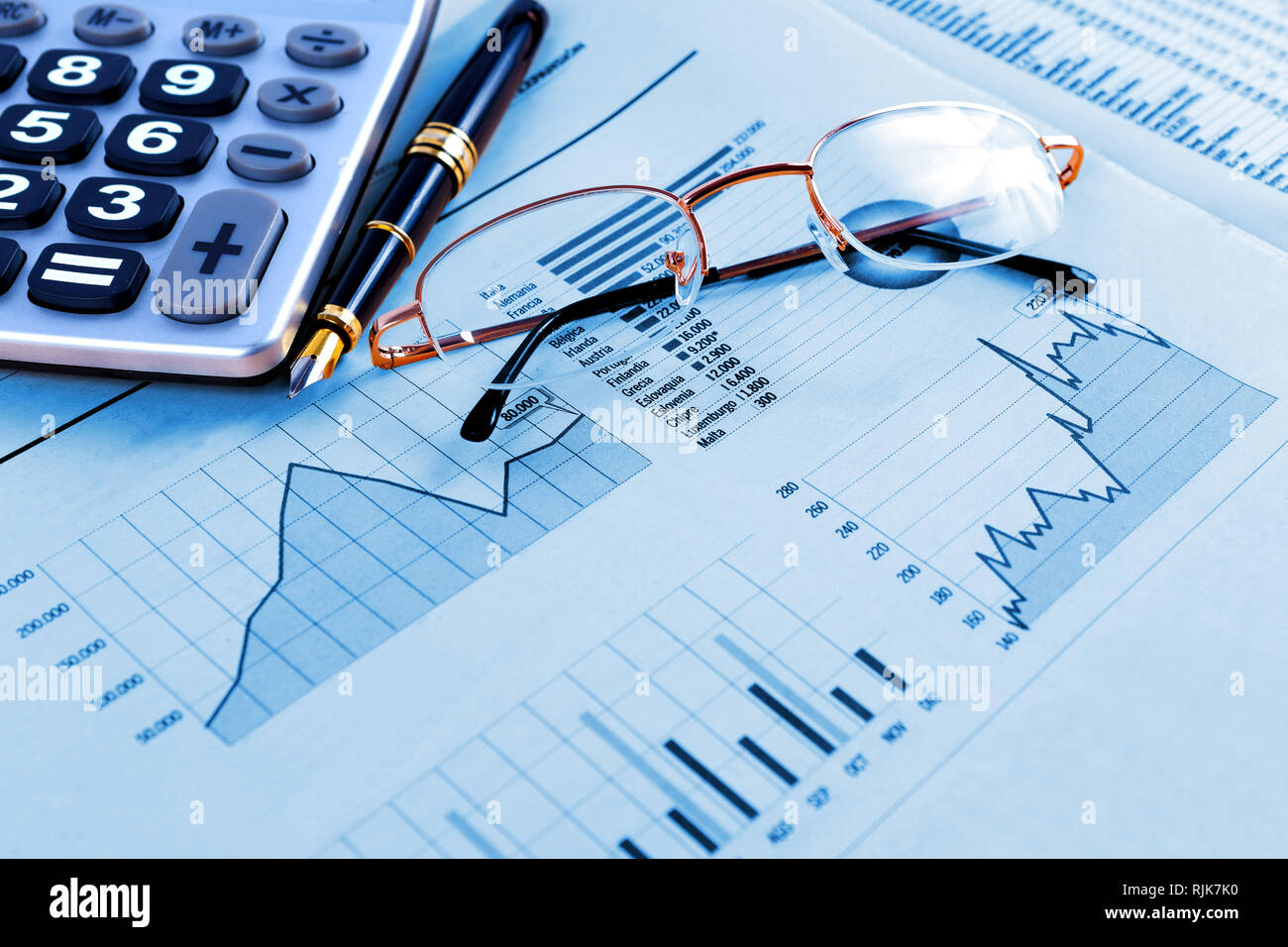Accounting Background Images