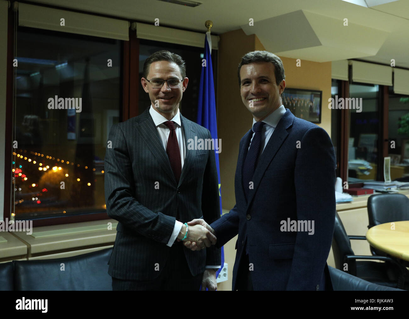 Madrid, Spain. 6th Feb 2019. The President of the Popular Party, Pablo Casado(R), meets with the Vice President of the European Commission, Jyrki Katainen(L) at the headquarters of the Representation of the European Commission in Spain. Credit: Jesús Hellin/Alamy Live News Stock Photo