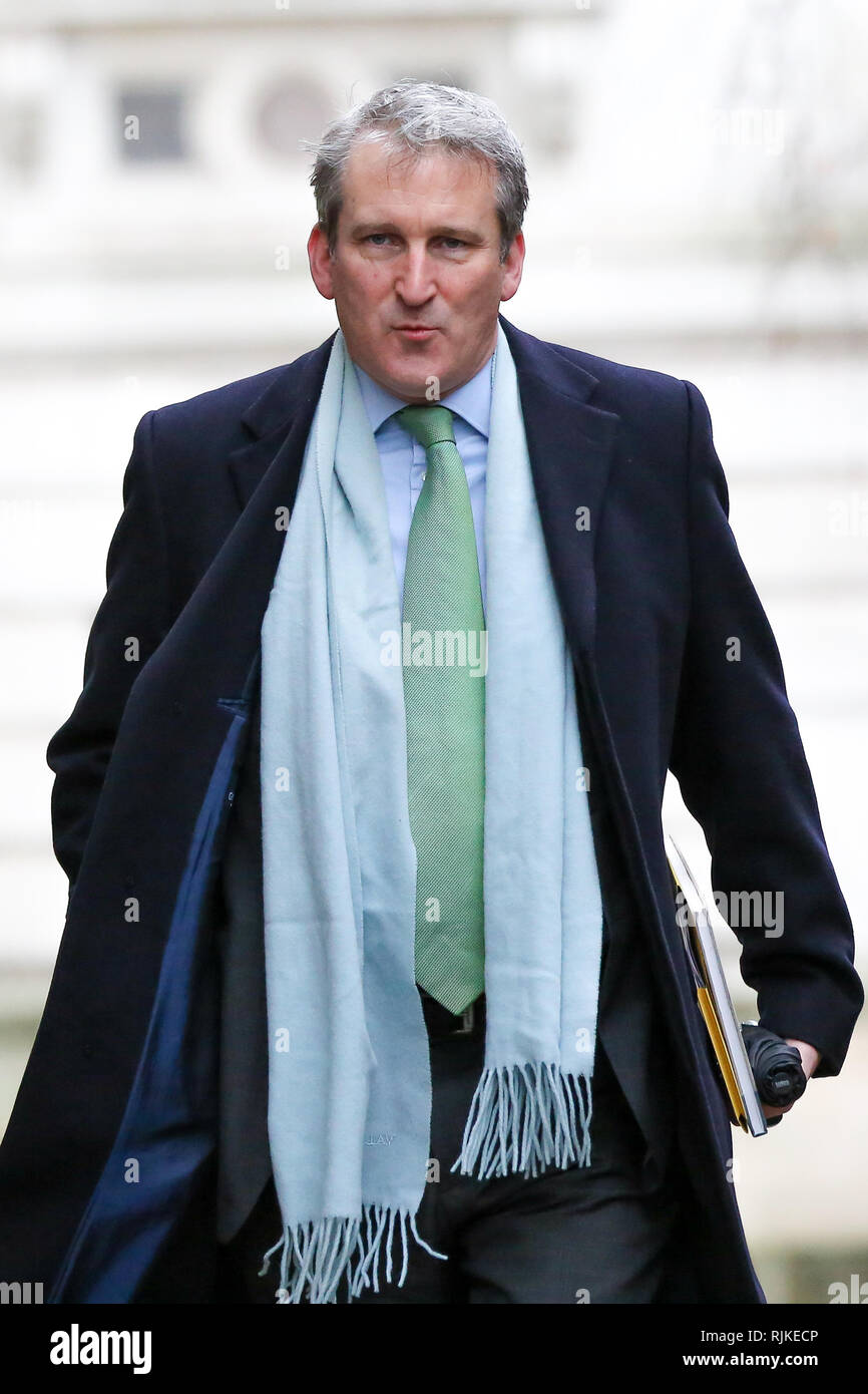 Damian hinds hires stock photography and images Alamy