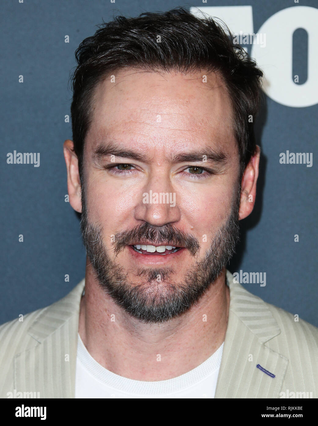 Mark paul gosselaar hi-res stock photography and images - Alamy